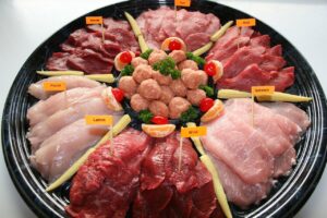 Jak przygotować autentyczne dania z kuchni marokańskiej: przepisy na tajiny, couscous i pastille