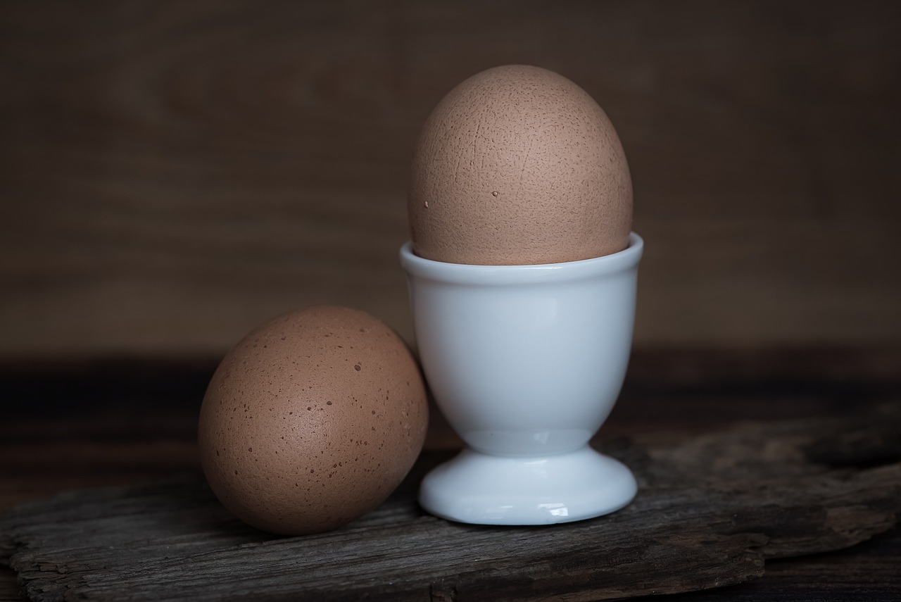 Jak ugotować idealne jajka na twardo