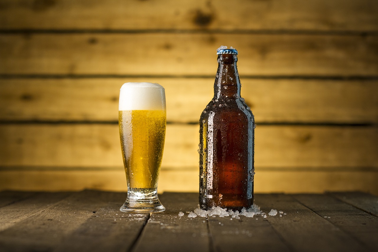Piwa cytrusowe: odkryj orzeźwiające smaki z różnych marek